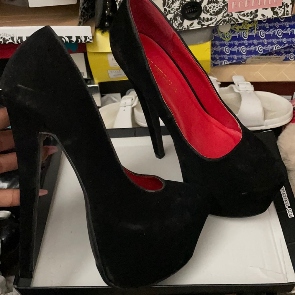 Black Heels